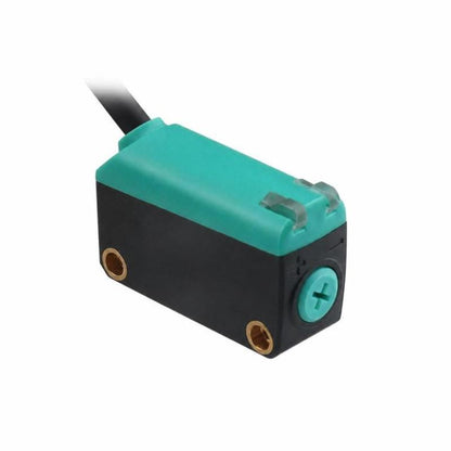 CUCIR RGB Tri-Color Mark Sensor | High-Speed Contrast Color Sensor (NPN/PNP)