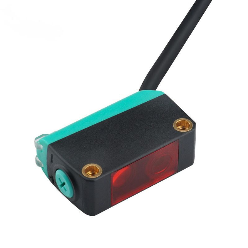 CUCIR RGB Tri-Color Mark Sensor | High-Speed Contrast Color Sensor (NPN/PNP)
