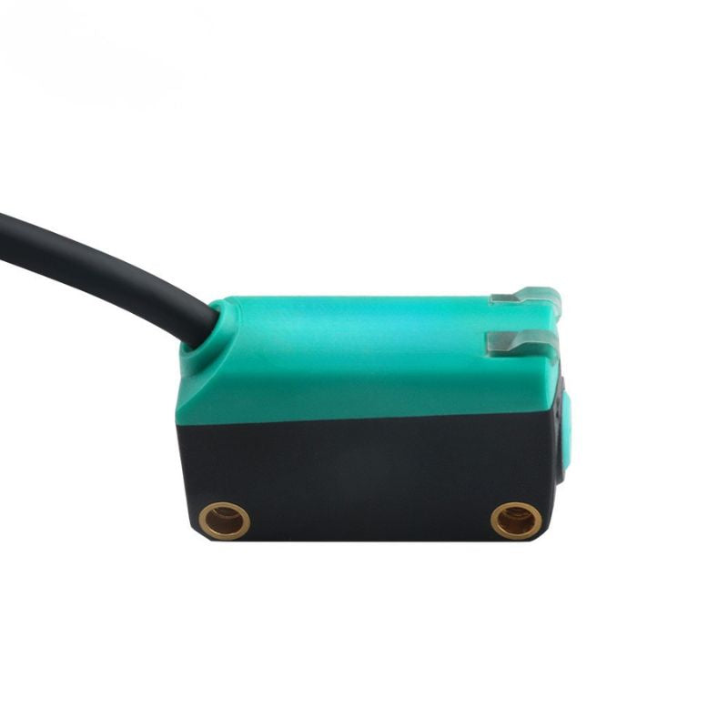 CUCIR RGB Tri-Color Mark Sensor | High-Speed Contrast Color Sensor (NPN/PNP)